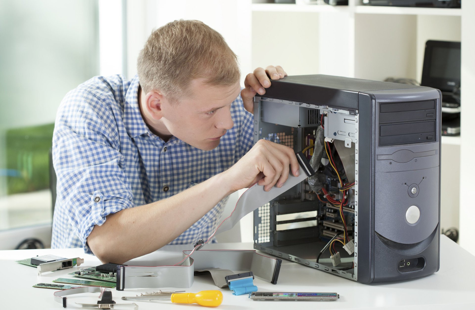 Pasadena Hills FL On Site PC & Printer Repair, Networks, Voice & Data Cabling Services